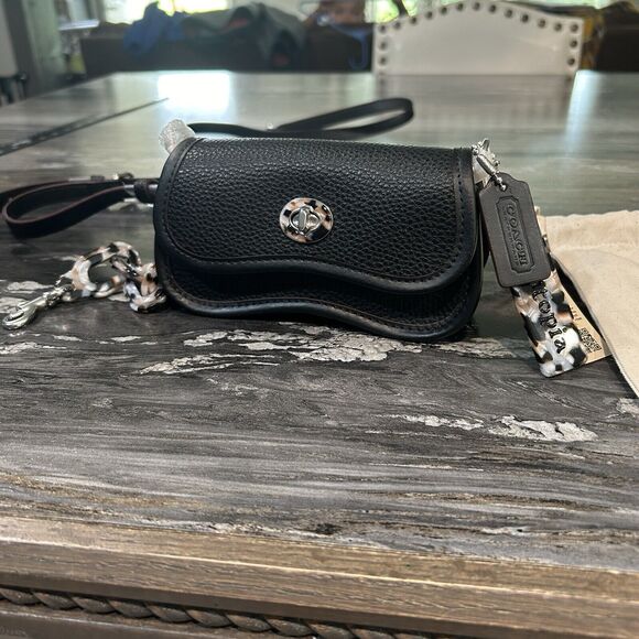 Coach Handbags - Coach Coachtopia Black Mini Bag Pebbled Leather Crossbody Dinky Tortoise Shell